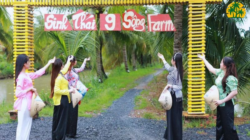 Khu Du Lịch 9 Sông được nhiều du khách yêu thích 